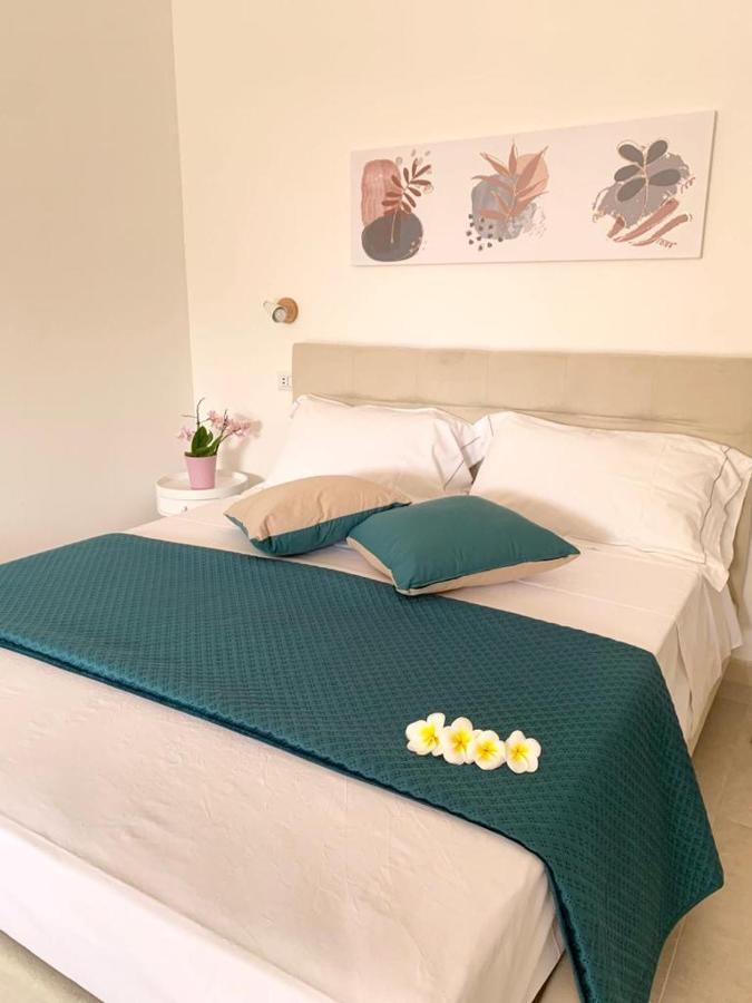 B&B Jolie Suite Villasimius Eksteriør billede
