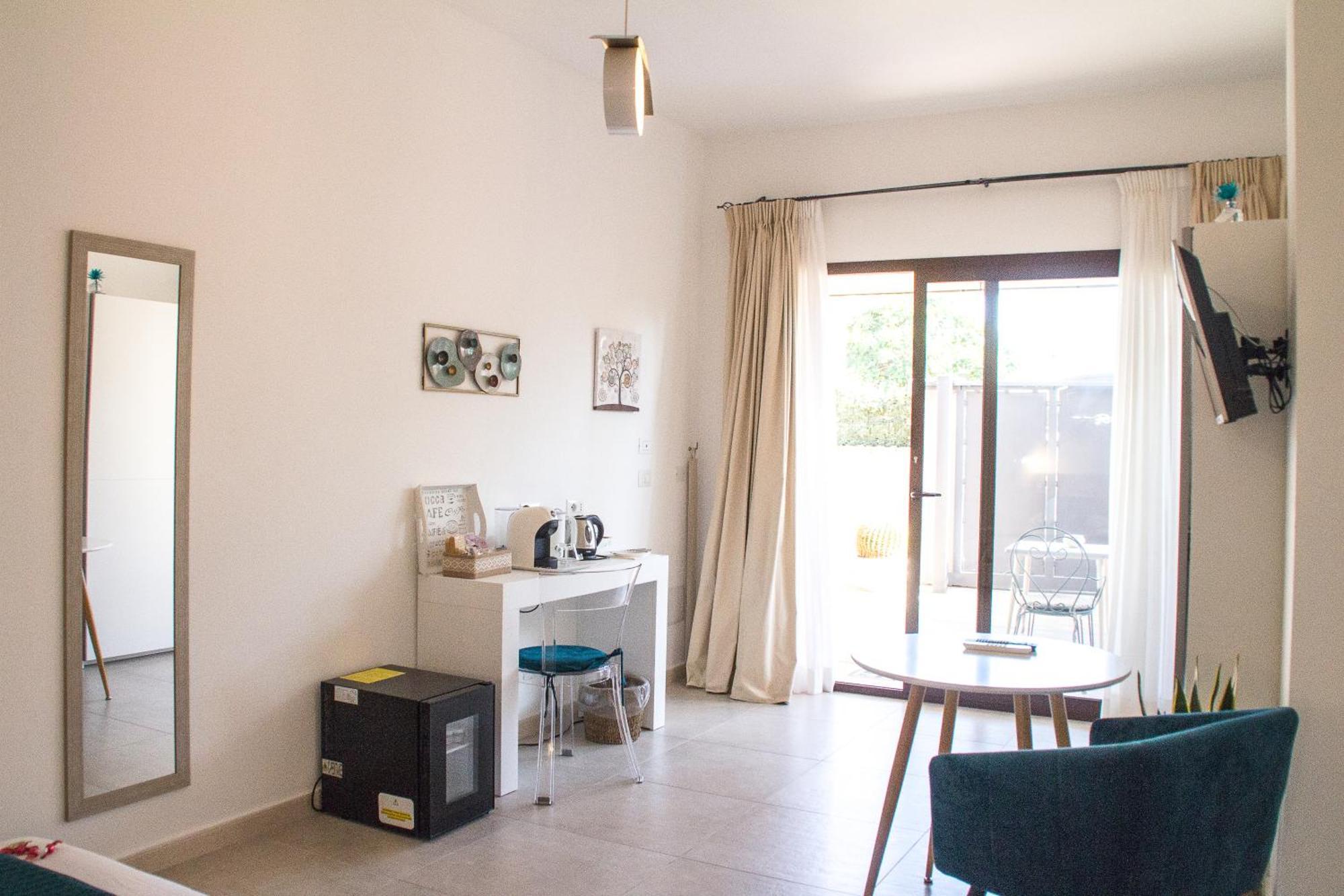 B&B Jolie Suite Villasimius Eksteriør billede