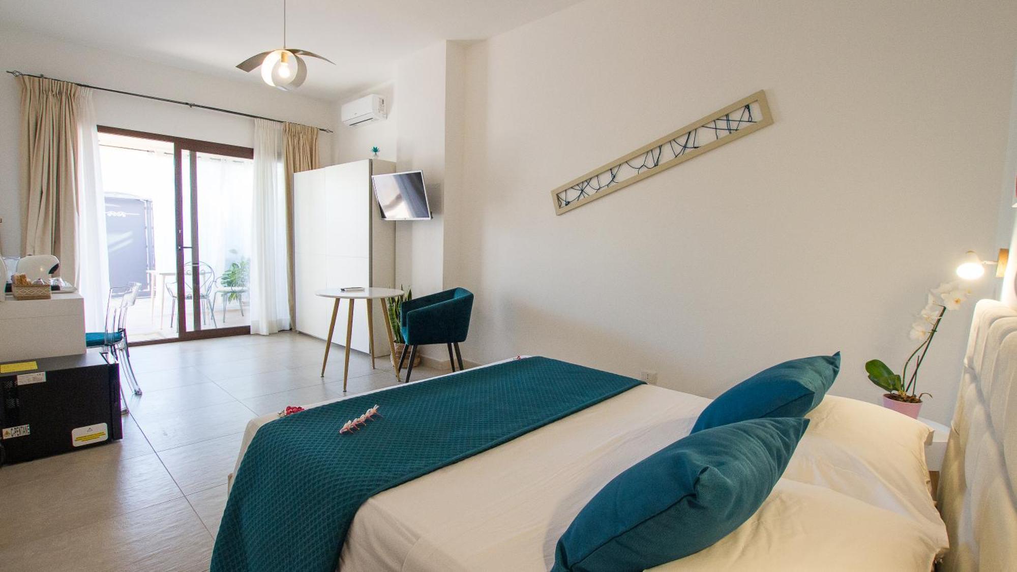 B&B Jolie Suite Villasimius Eksteriør billede